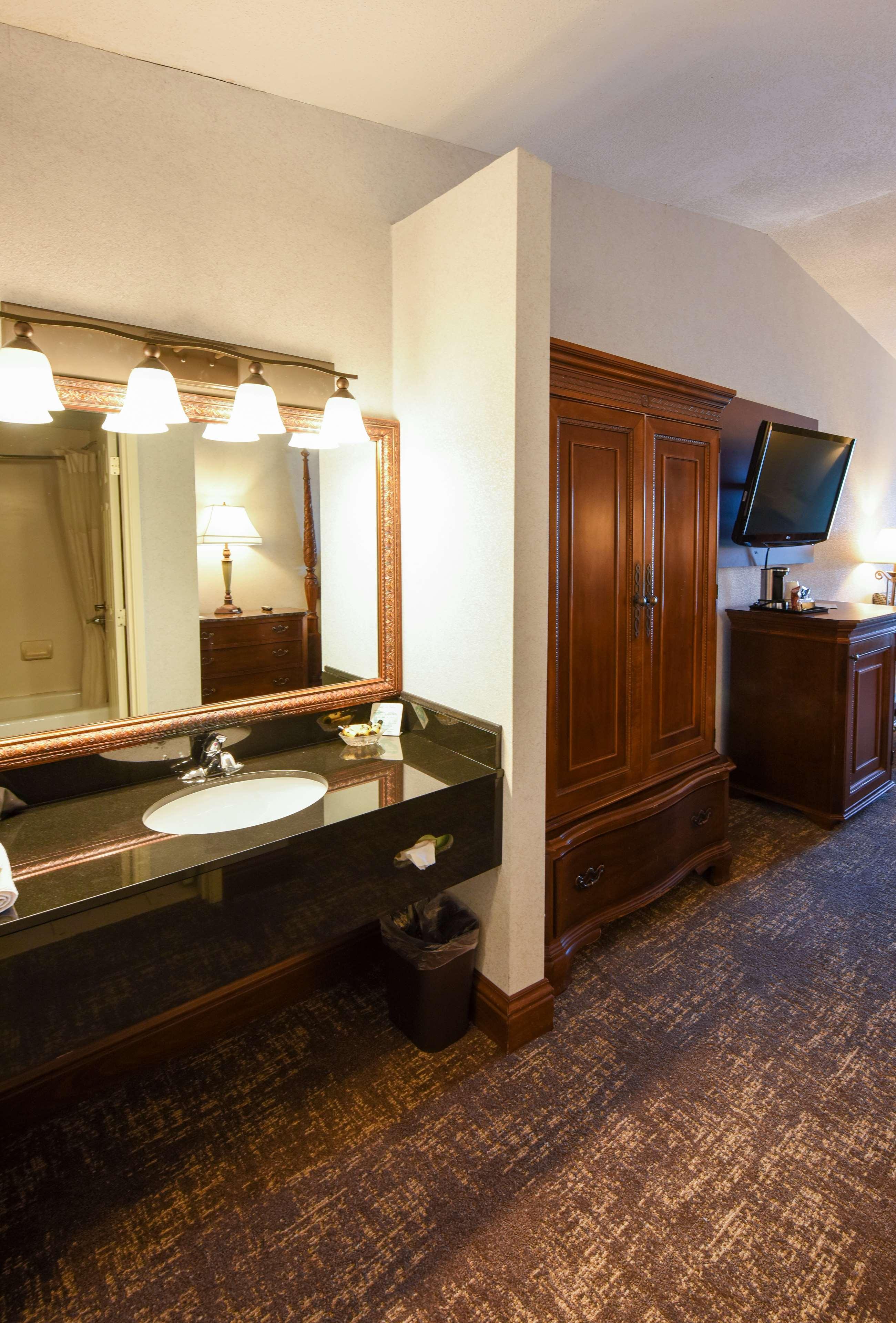 Best Western Plus Dockside Waterfront Inn Mackinaw City Eksteriør billede