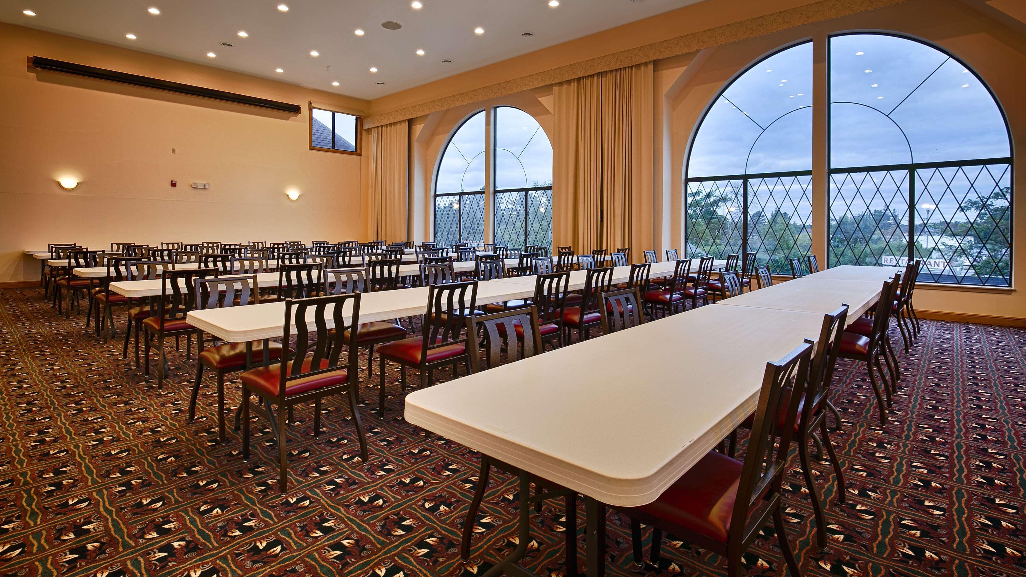 Best Western Plus Dockside Waterfront Inn Mackinaw City Eksteriør billede