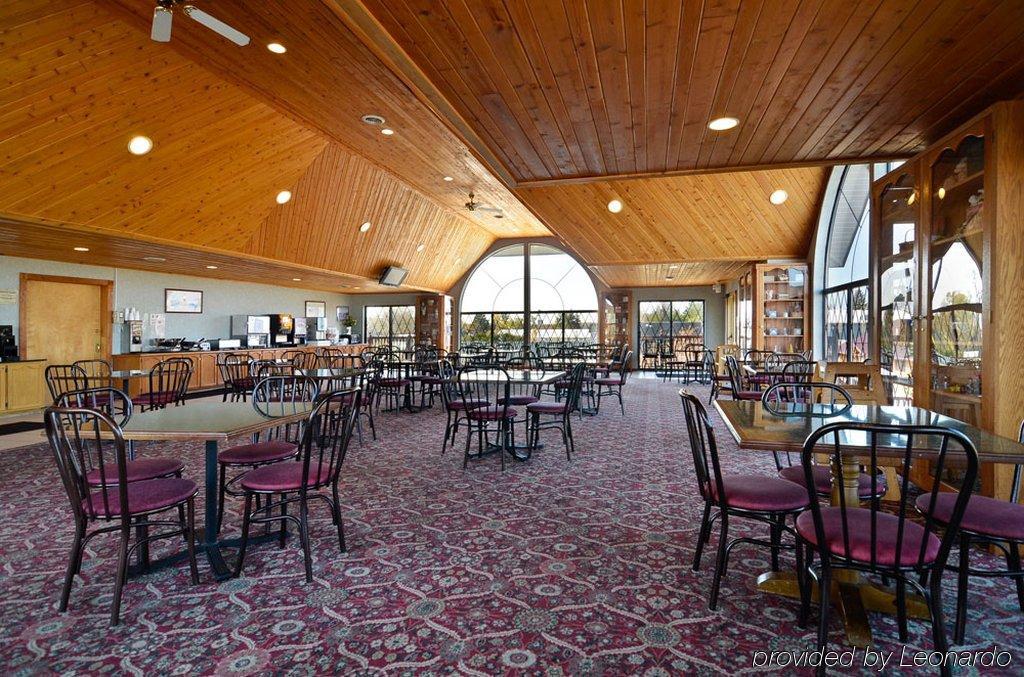 Best Western Plus Dockside Waterfront Inn Mackinaw City Eksteriør billede